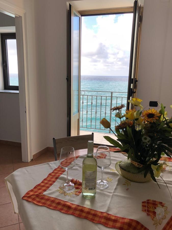 La Casa Sulla Scogliera Apartment Cefalu Exterior photo